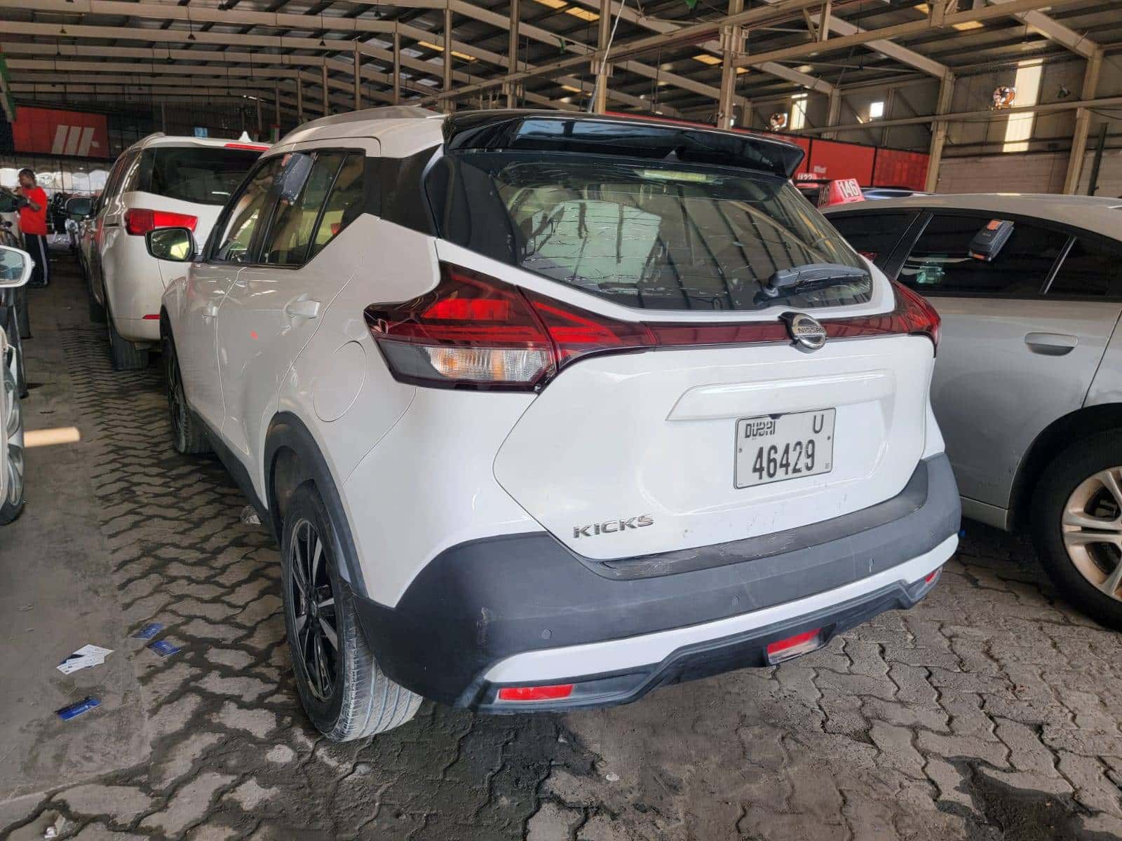 Nissan Kicks 2022 thumbnail 4