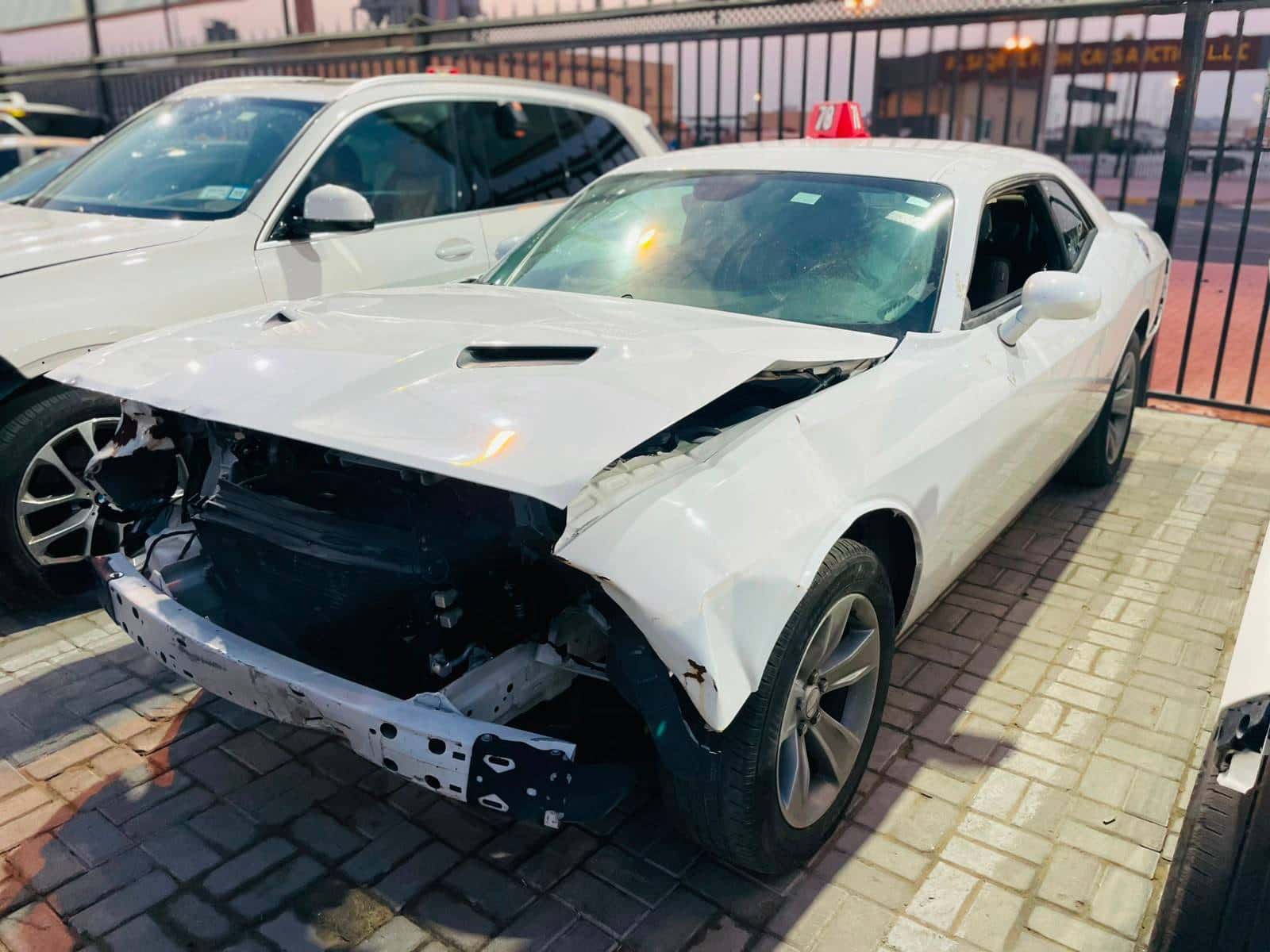 Dodge CHALLENGER 2020 thumbnail 2
