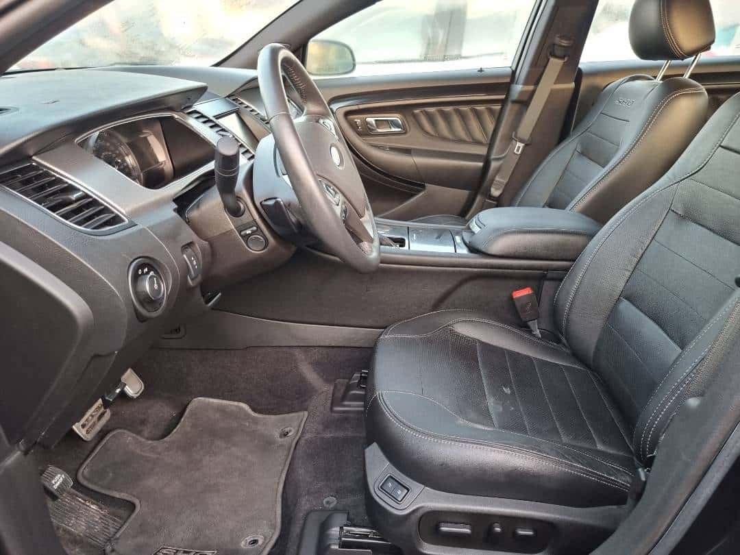 FORD TAURUS - Exterior