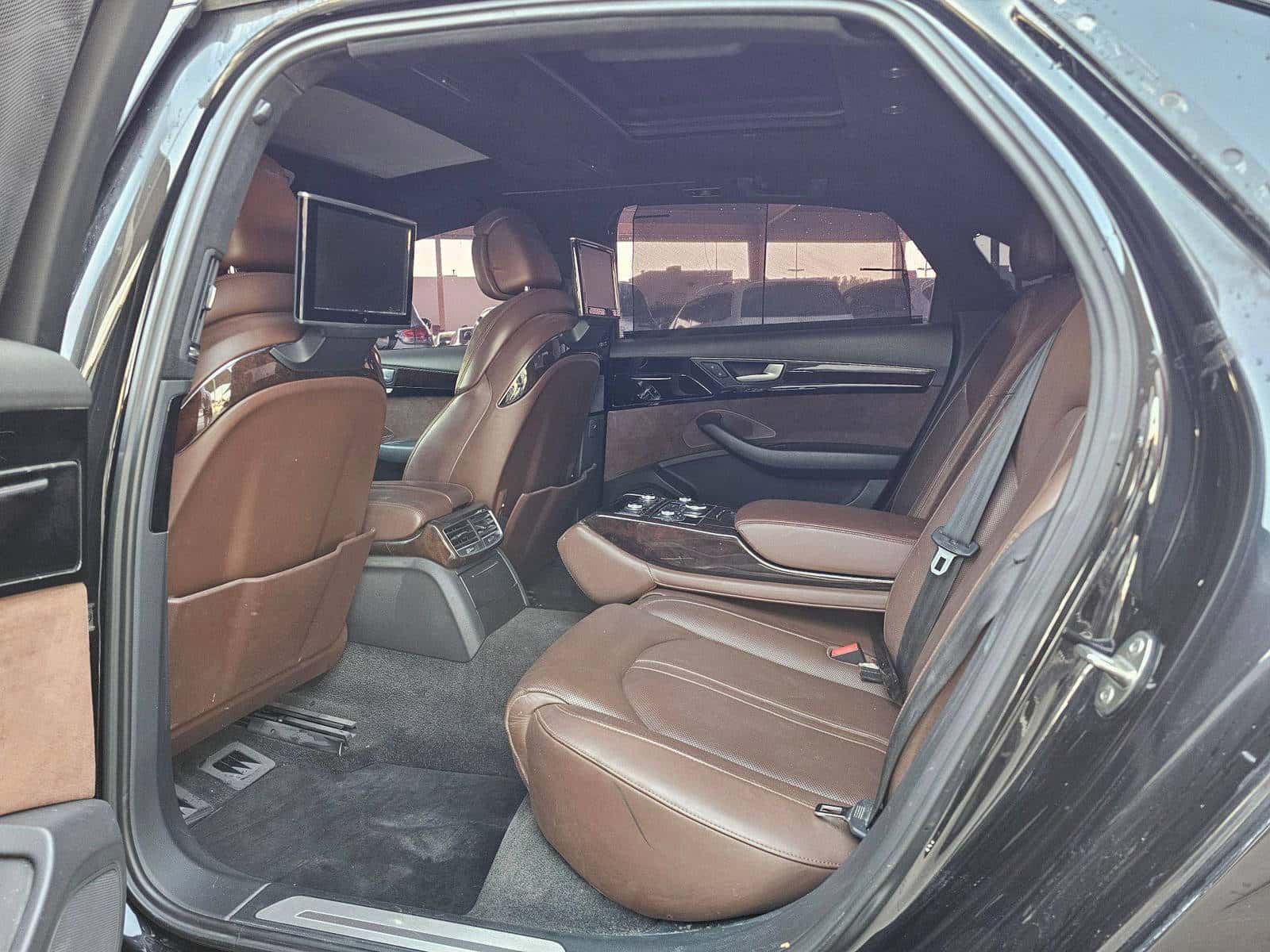 AUDI A8 - Exterior