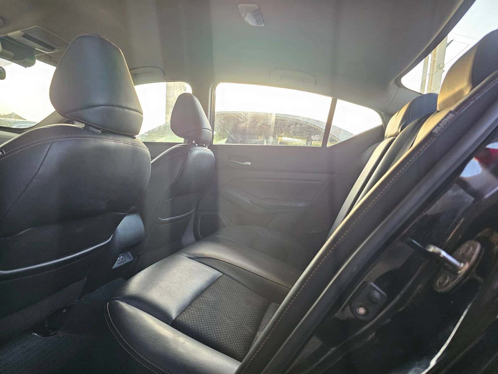 Nissan Altima 2021 thumbnail 6