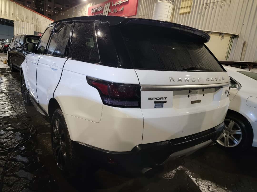 LAND ROVER RANGE ROVER SPORT - Exterior