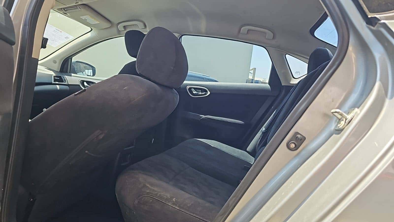 NISSAN SENTRA - Exterior