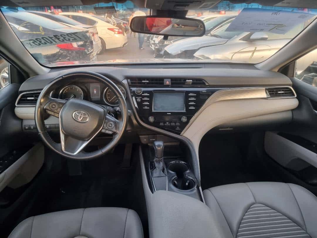 Toyota Camry 2020 thumbnail 6