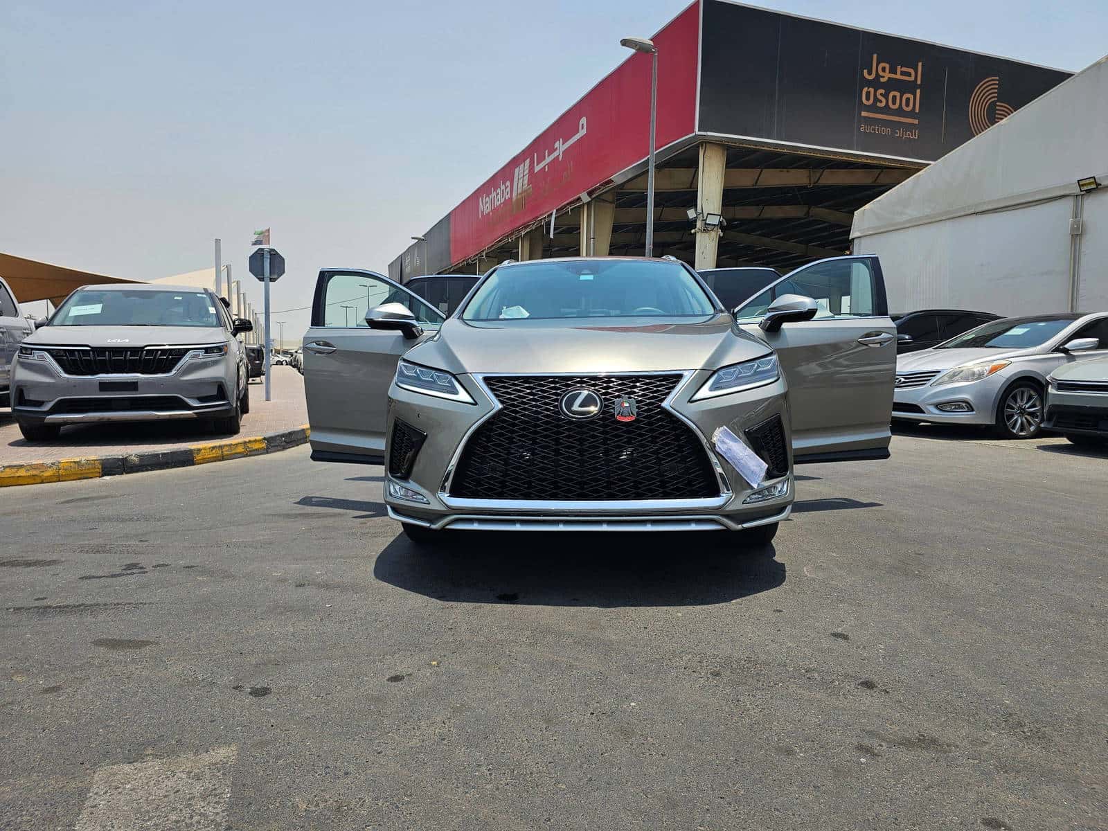 Lexus RX 350 2022 thumbnail 4