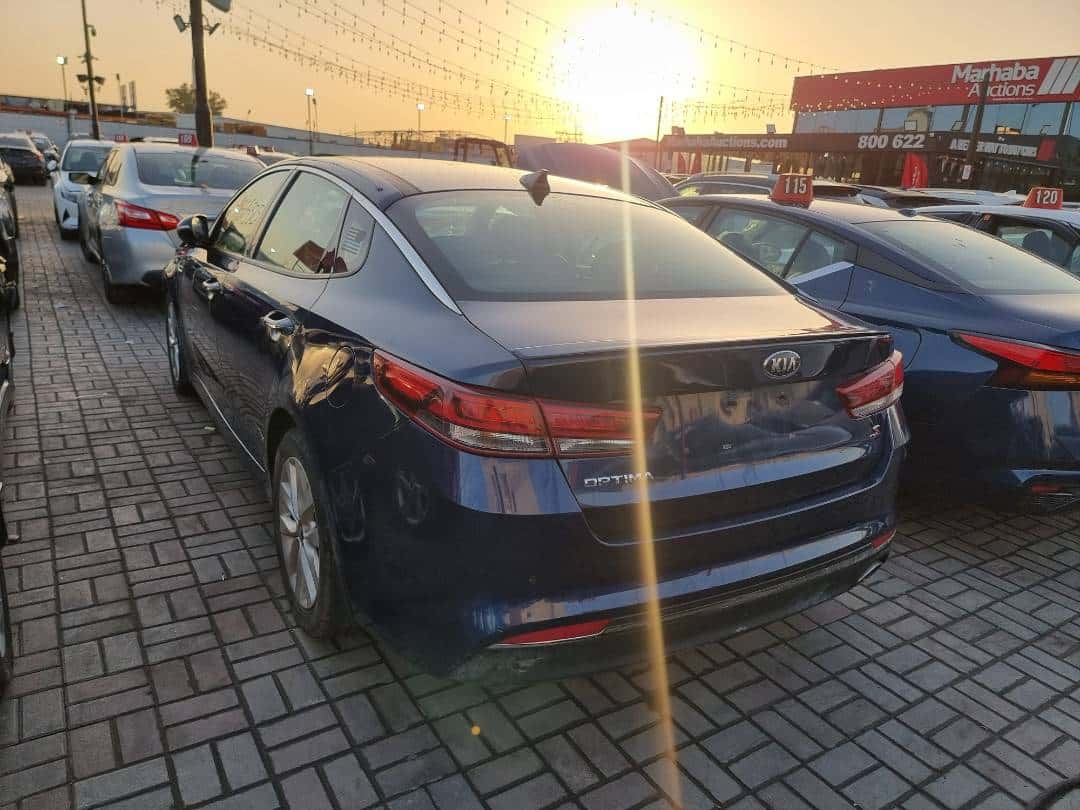 Kia Optima 2018 thumbnail 3