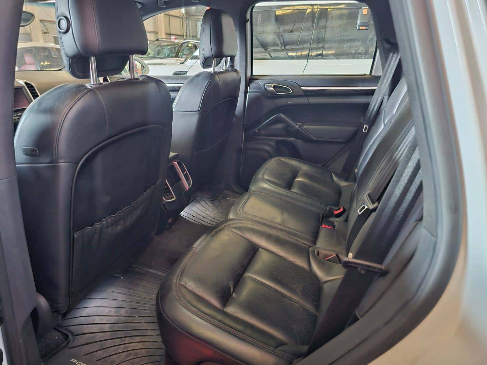 Porsche Cayenne 2016 thumbnail 6