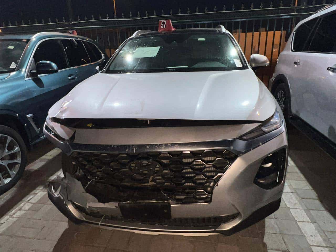 Hyundai Santa Fe 2019 thumbnail 4