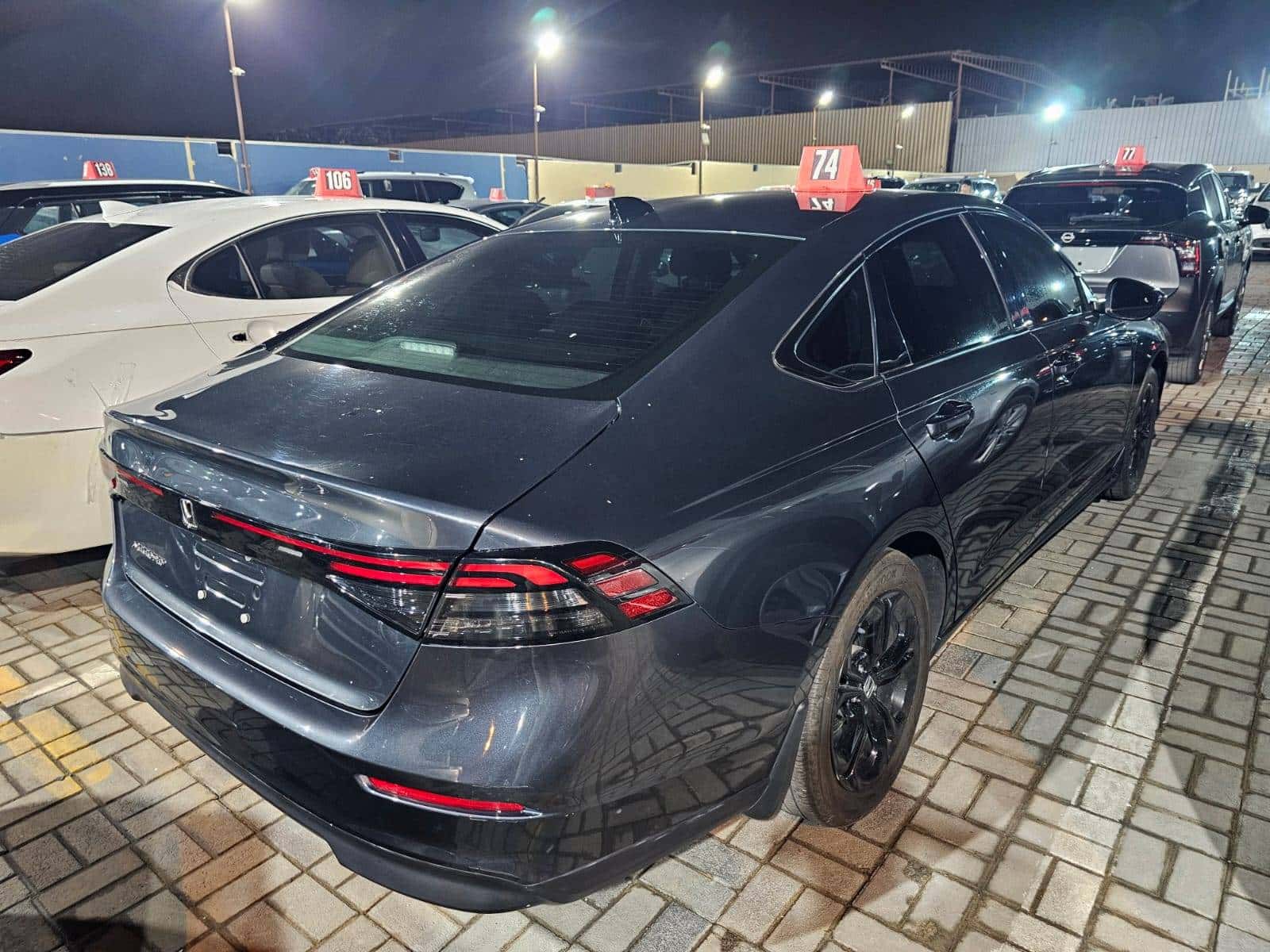 Honda Accord 2025 thumbnail 2
