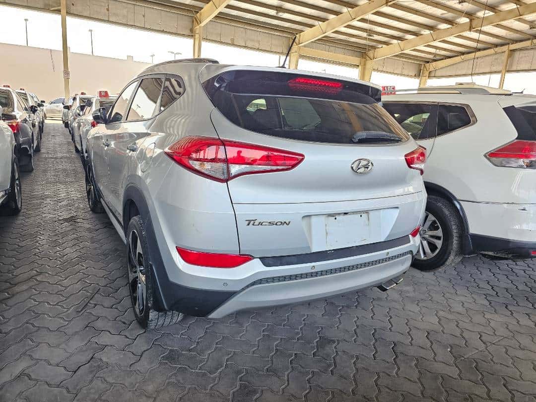 HYUNDAI TUCSON - Exterior