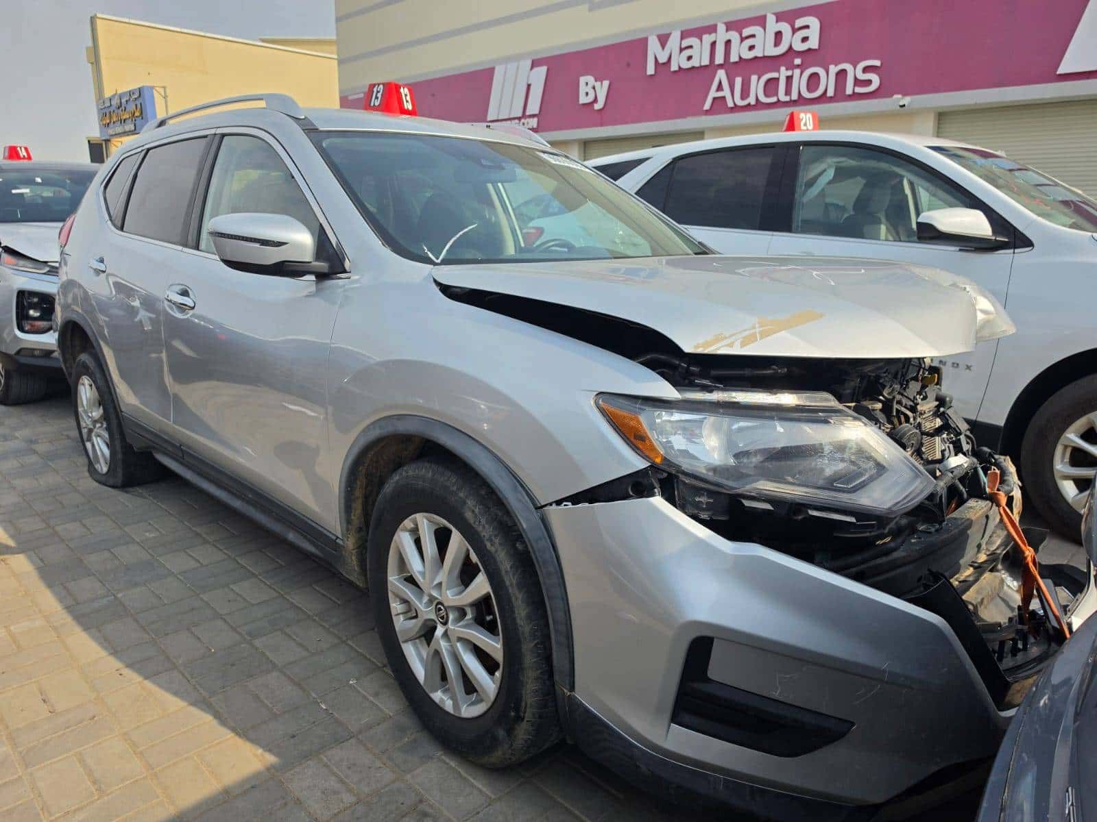 Nissan Rogue 2020 thumbnail 2