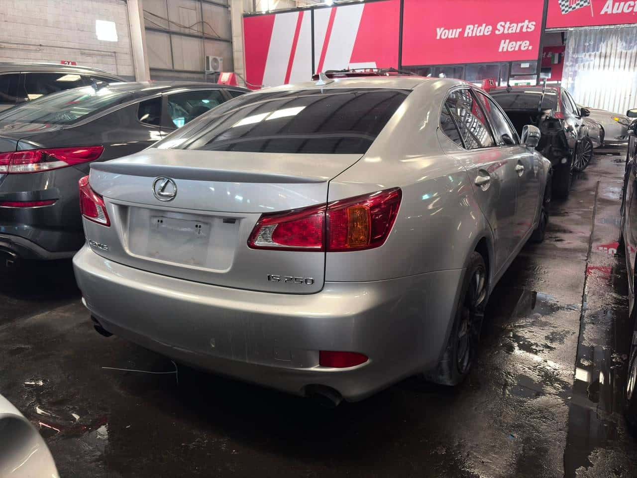 LEXUS IS 250 2009 thumbnail 4