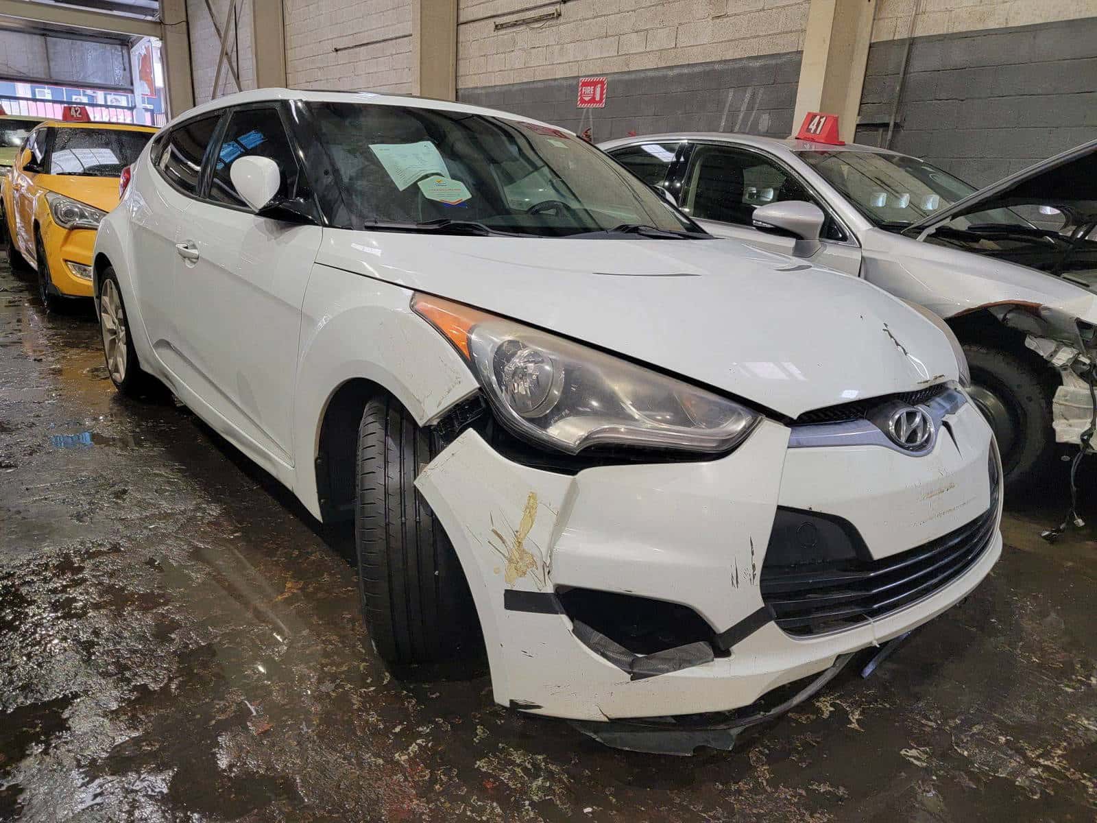 HYUNDAI VELOSTER - Exterior
