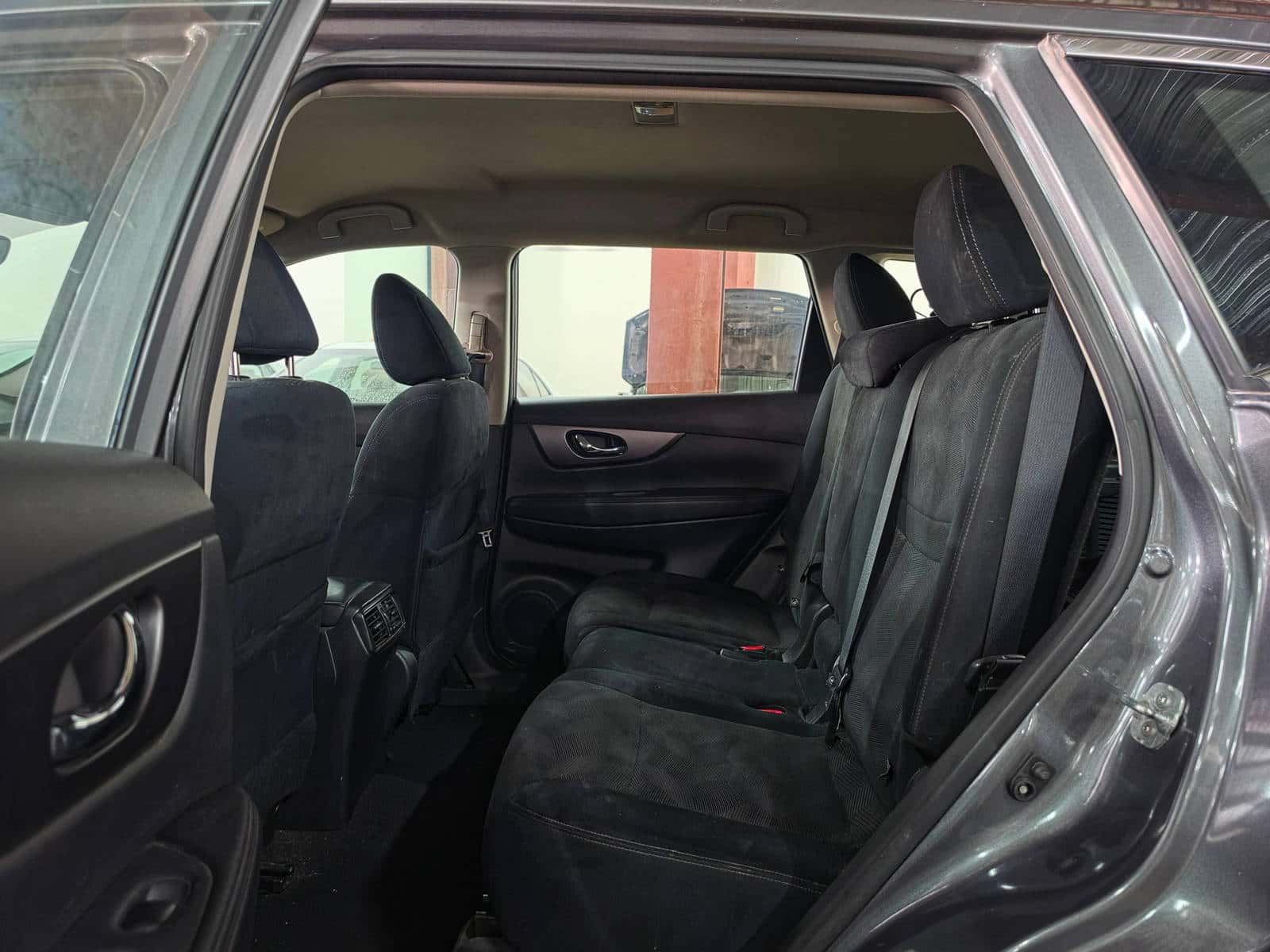 Nissan Rogue 2016 thumbnail 7