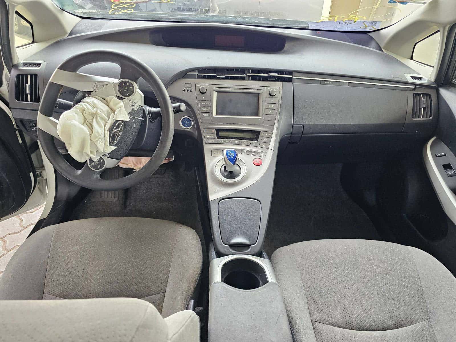 TOYOTA PRIUS 2015 thumbnail 6