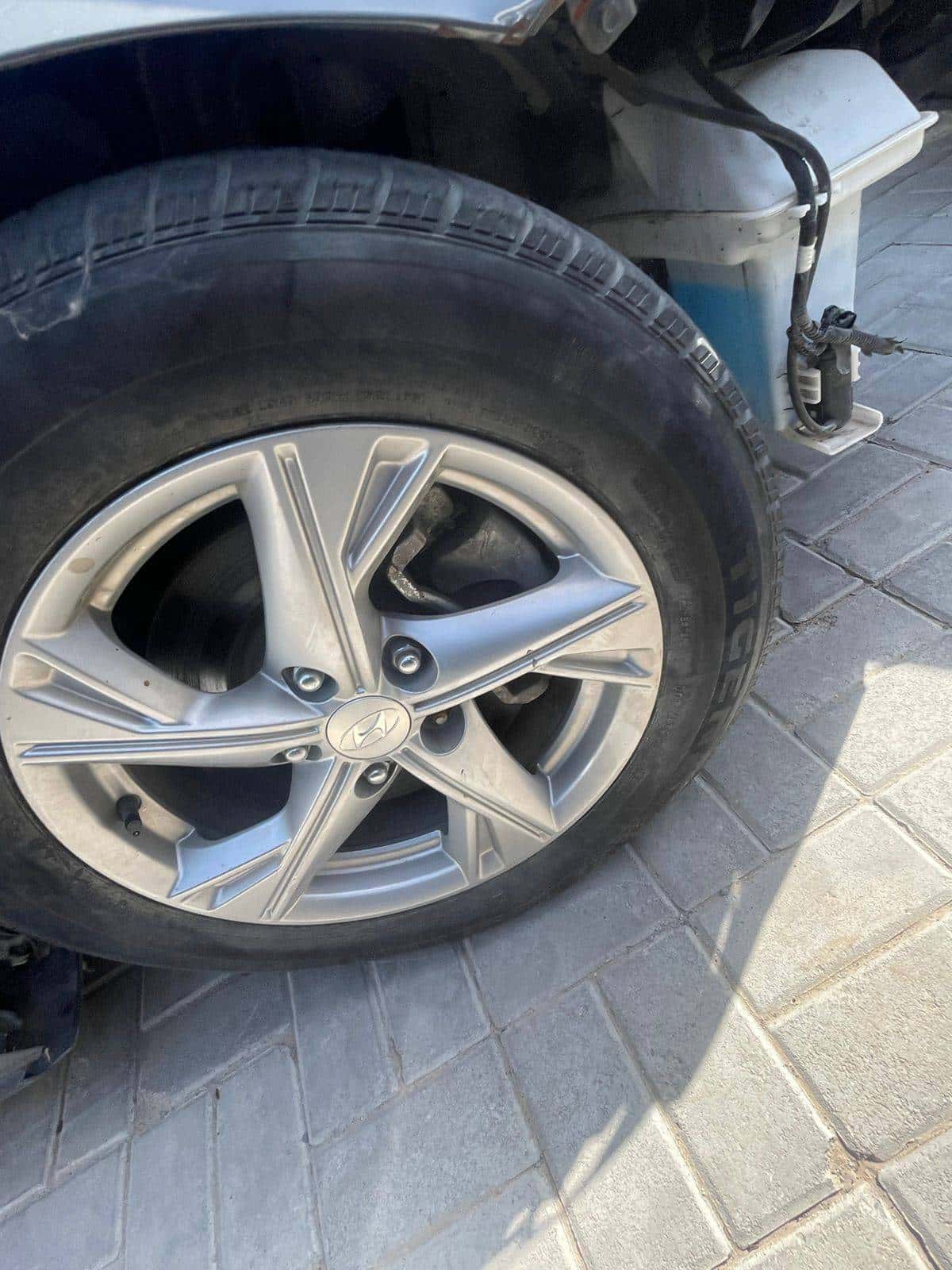 HYUNDAI SONATA - Exterior