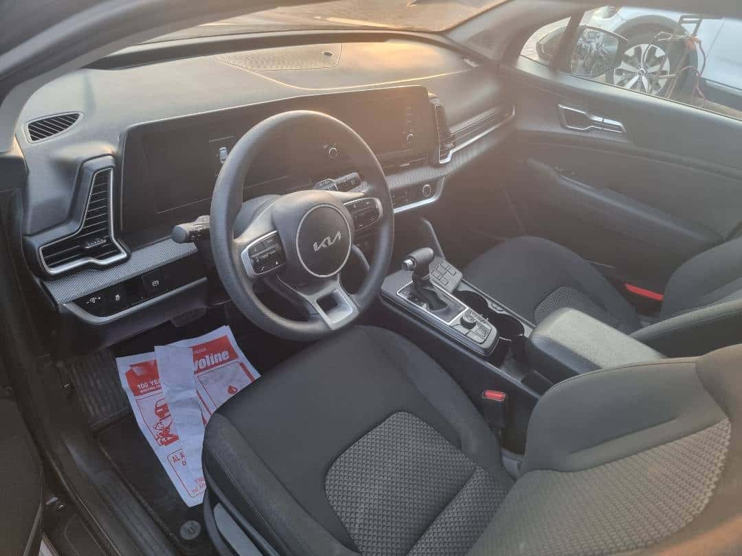 Kia SPORTAGE 2024 thumbnail 6