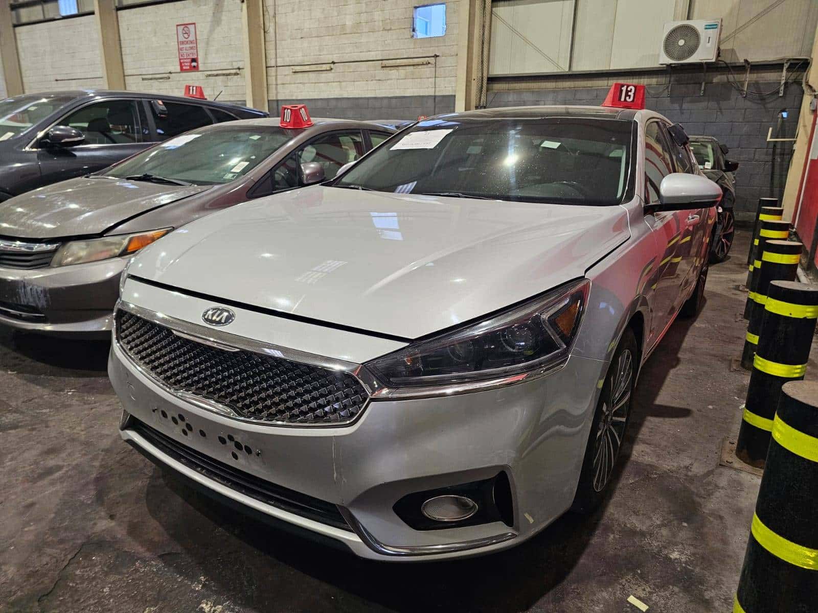 KIA CADENZA 2017 thumbnail 2