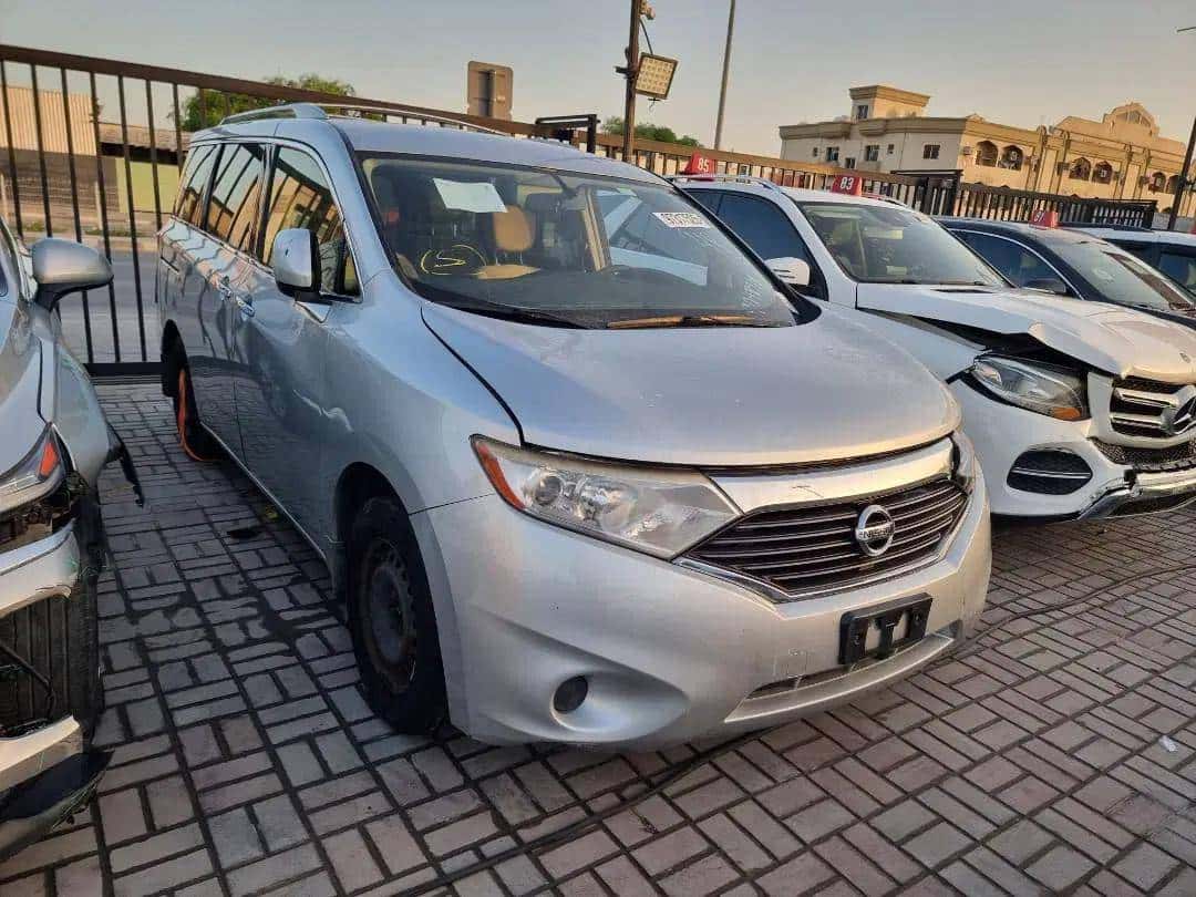 Nissan Quest 2012 thumbnail 1