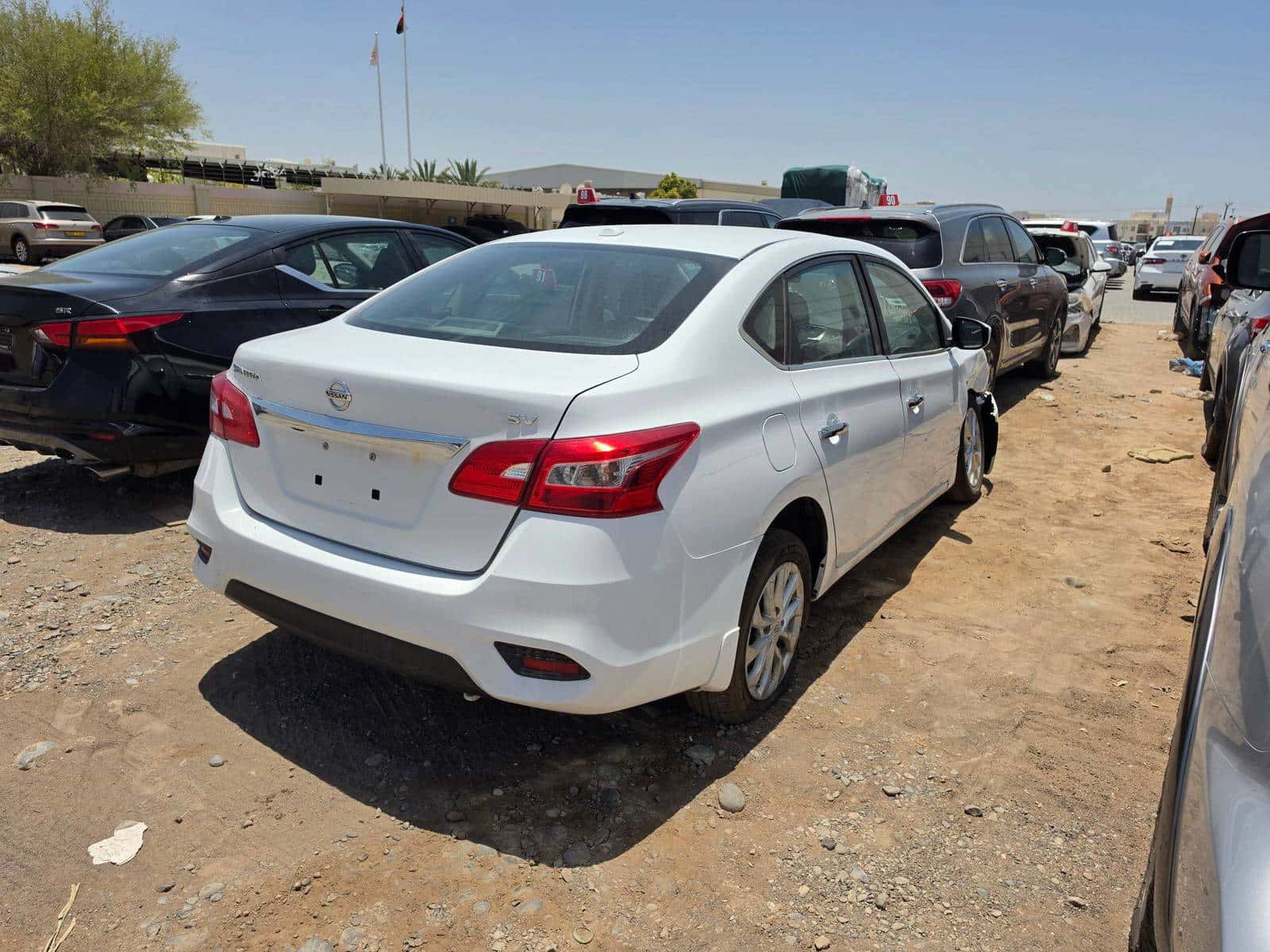 Nissan Sentra 2018 thumbnail 4
