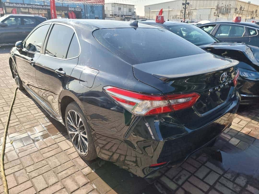 TOYOTA CAMRY 2018 thumbnail 4