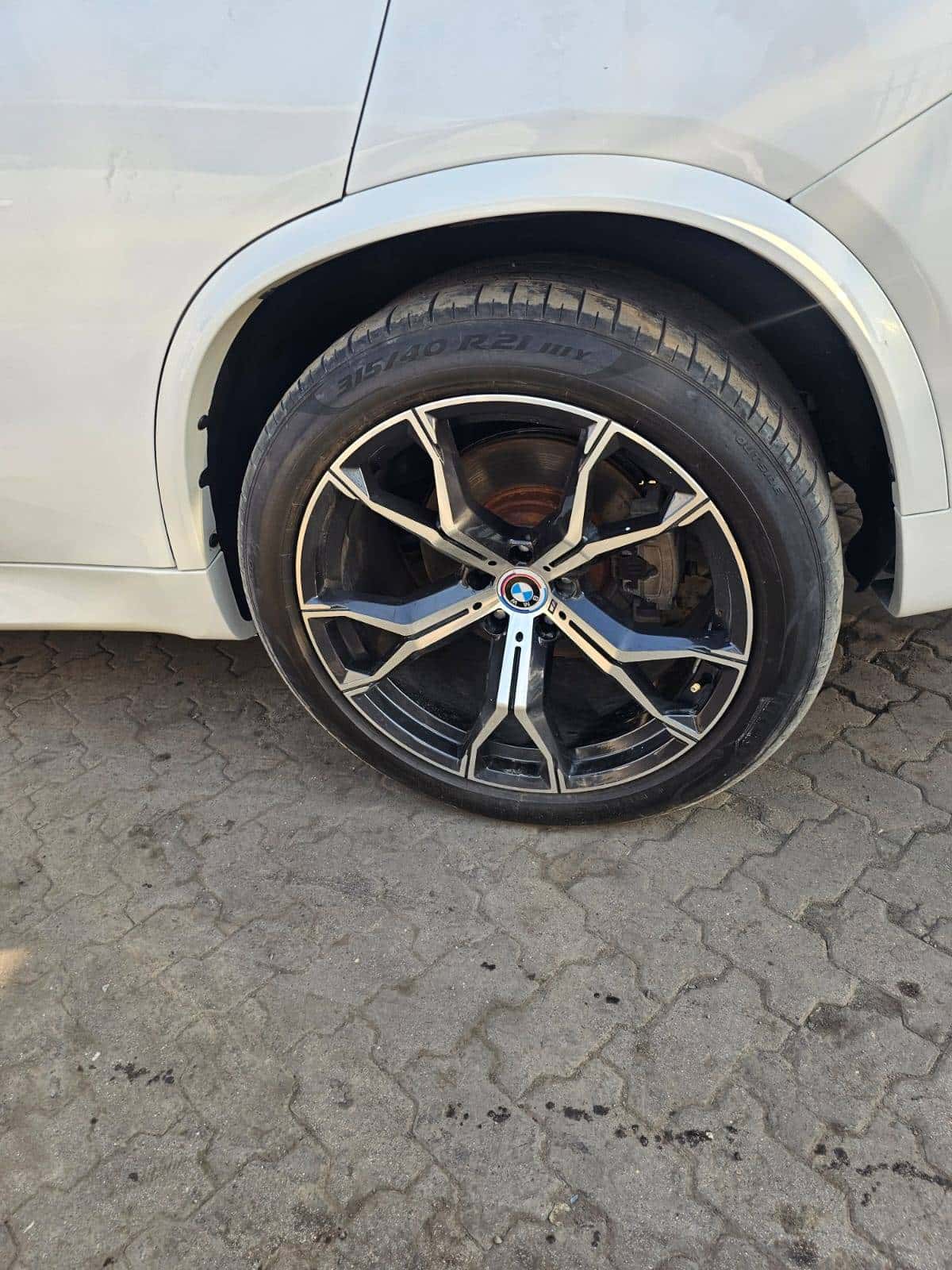 BMW X5 2016 thumbnail 6