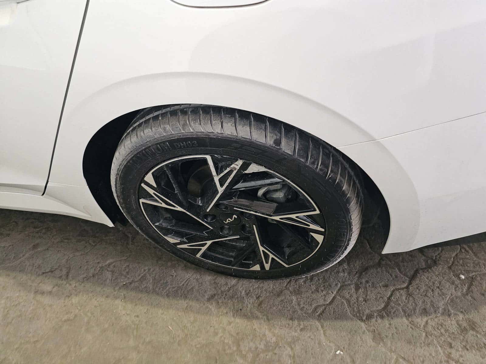 Kia K5 2024 thumbnail 5