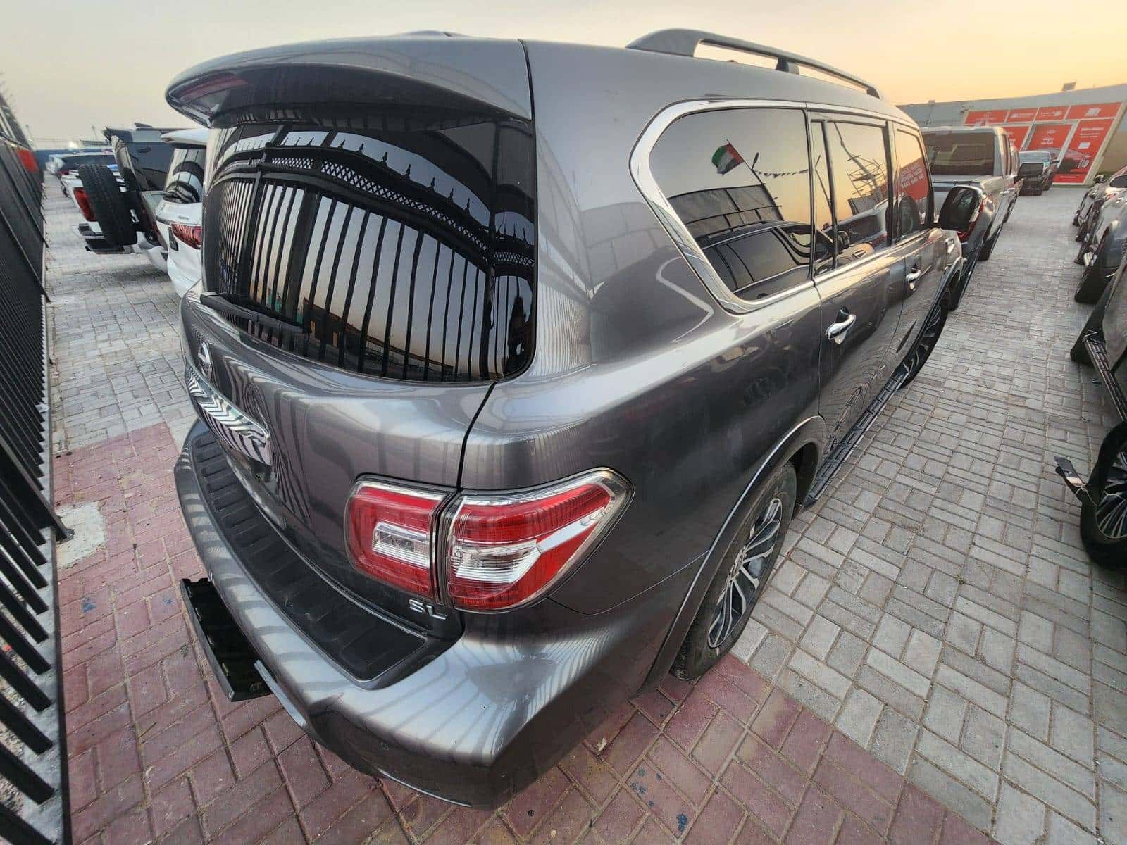 NISSAN ARMADA 2019 thumbnail 4
