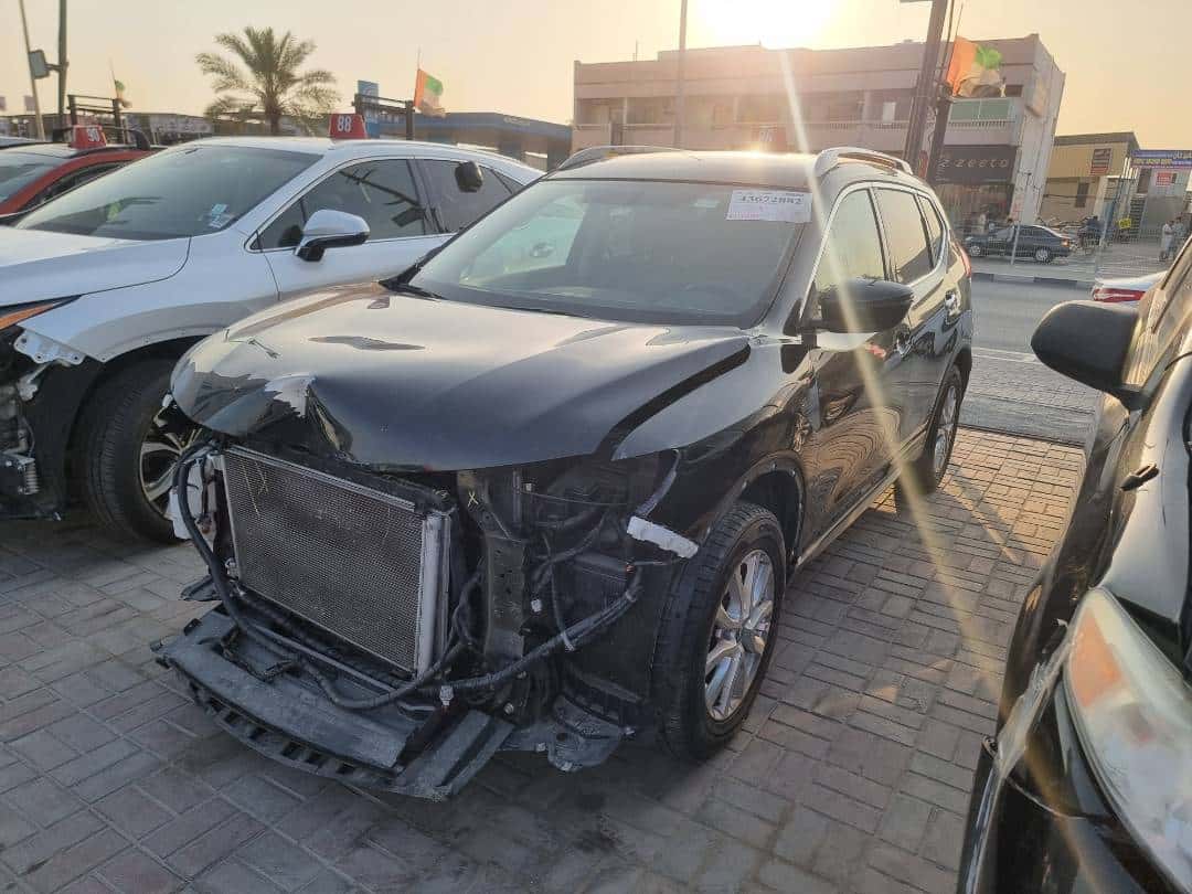 NISSAN ROGUE - Exterior