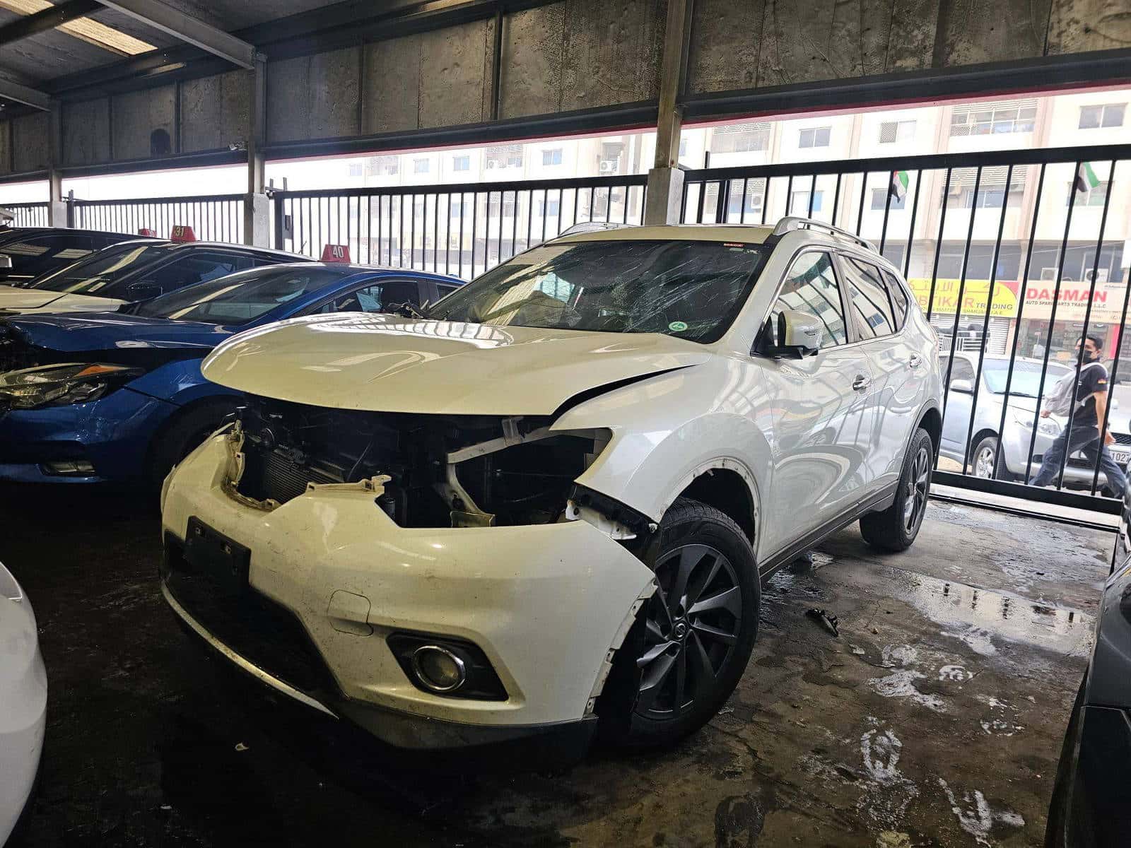 NISSAN ROGUE - Exterior