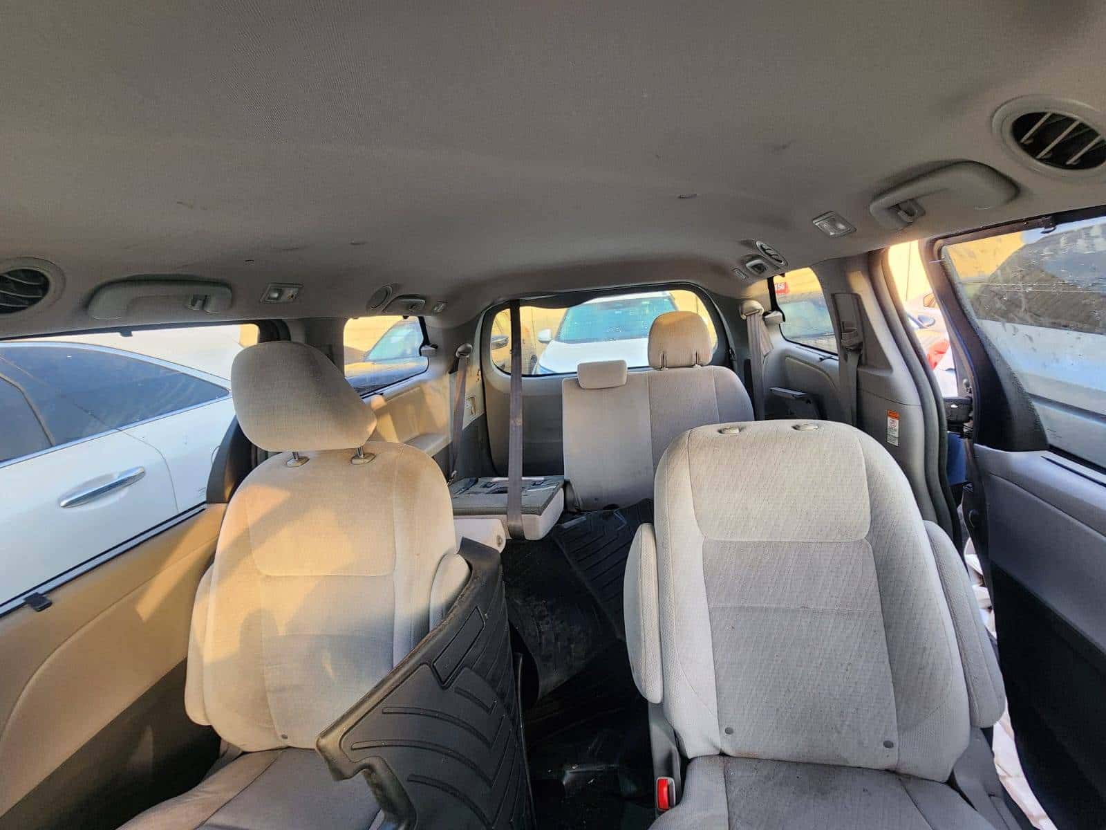 TOYOTA SIENNA 2015 thumbnail 7