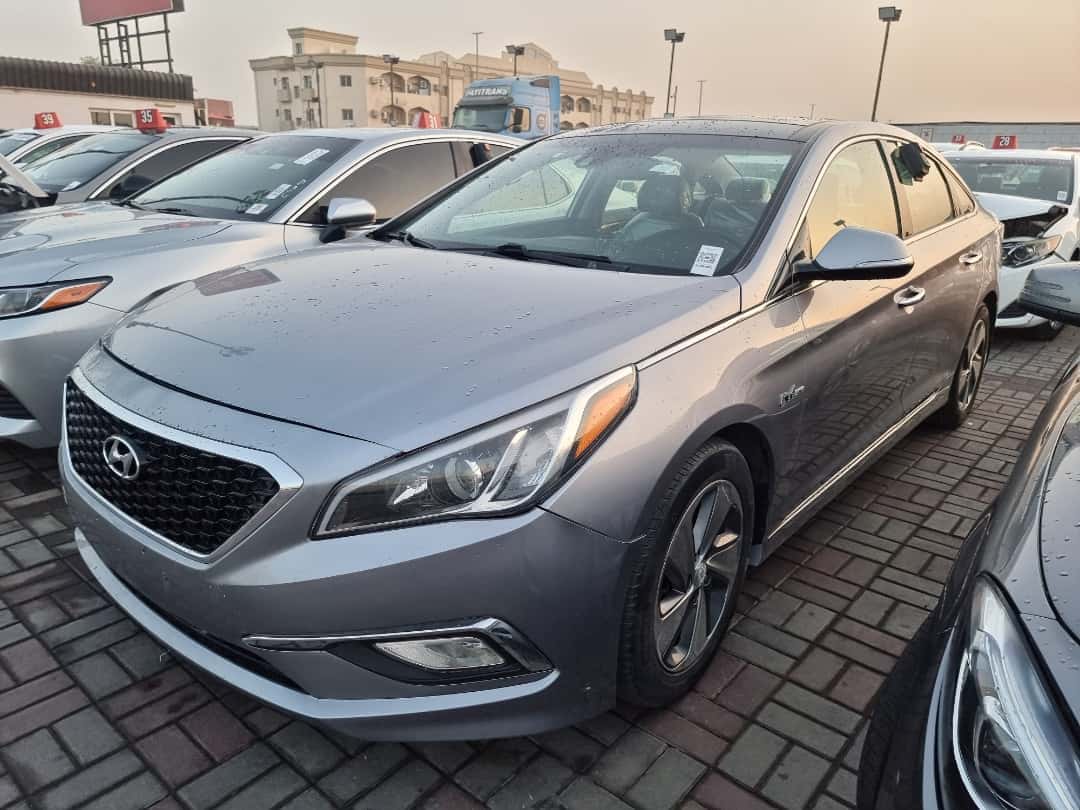 HYUNDAI SONATA 2016 thumbnail 1