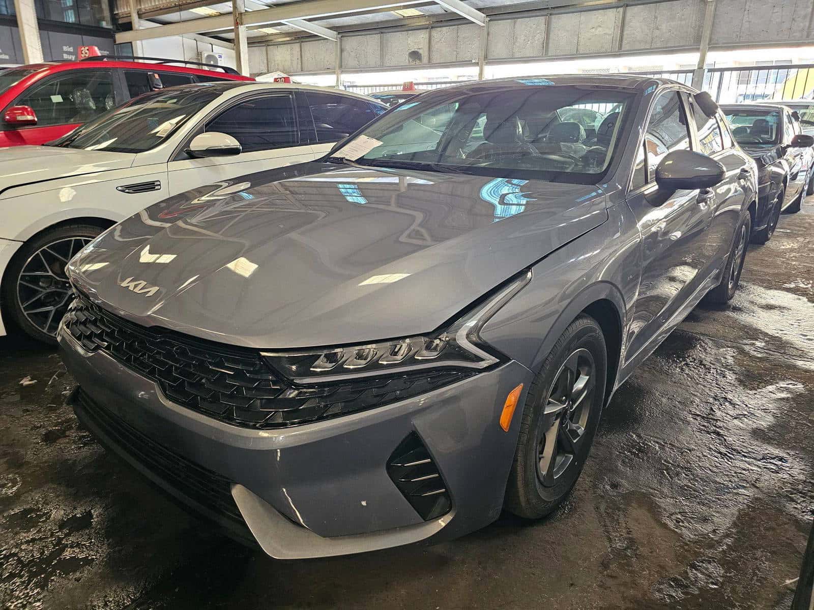 KIA K5 2021 thumbnail 3