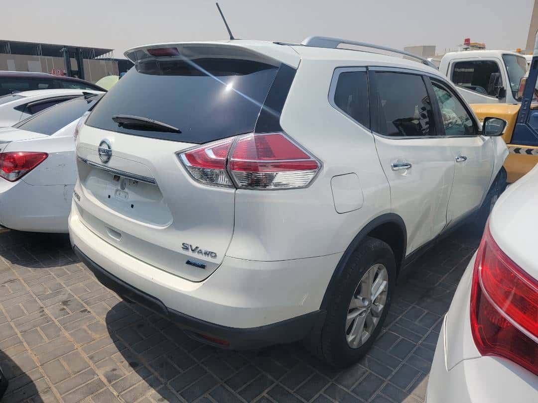 NISSAN ROGUE - Exterior