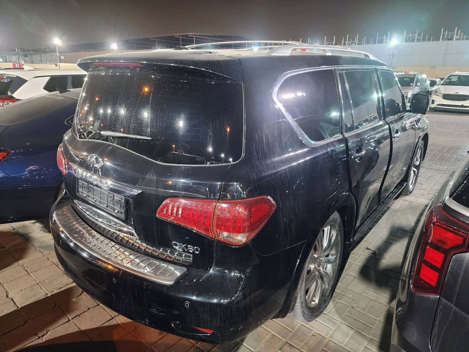 INFINITI QX80 2014 thumbnail 4