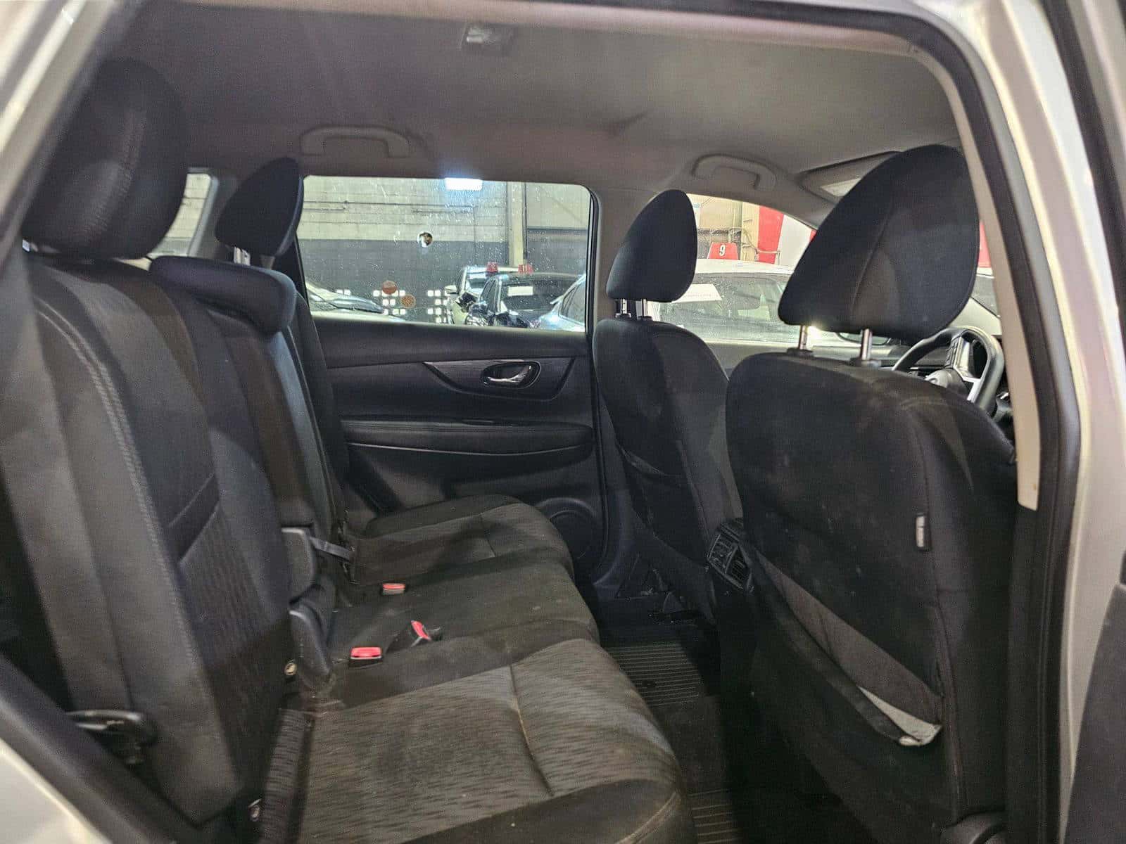 NISSAN ROGUE 2018 thumbnail 4
