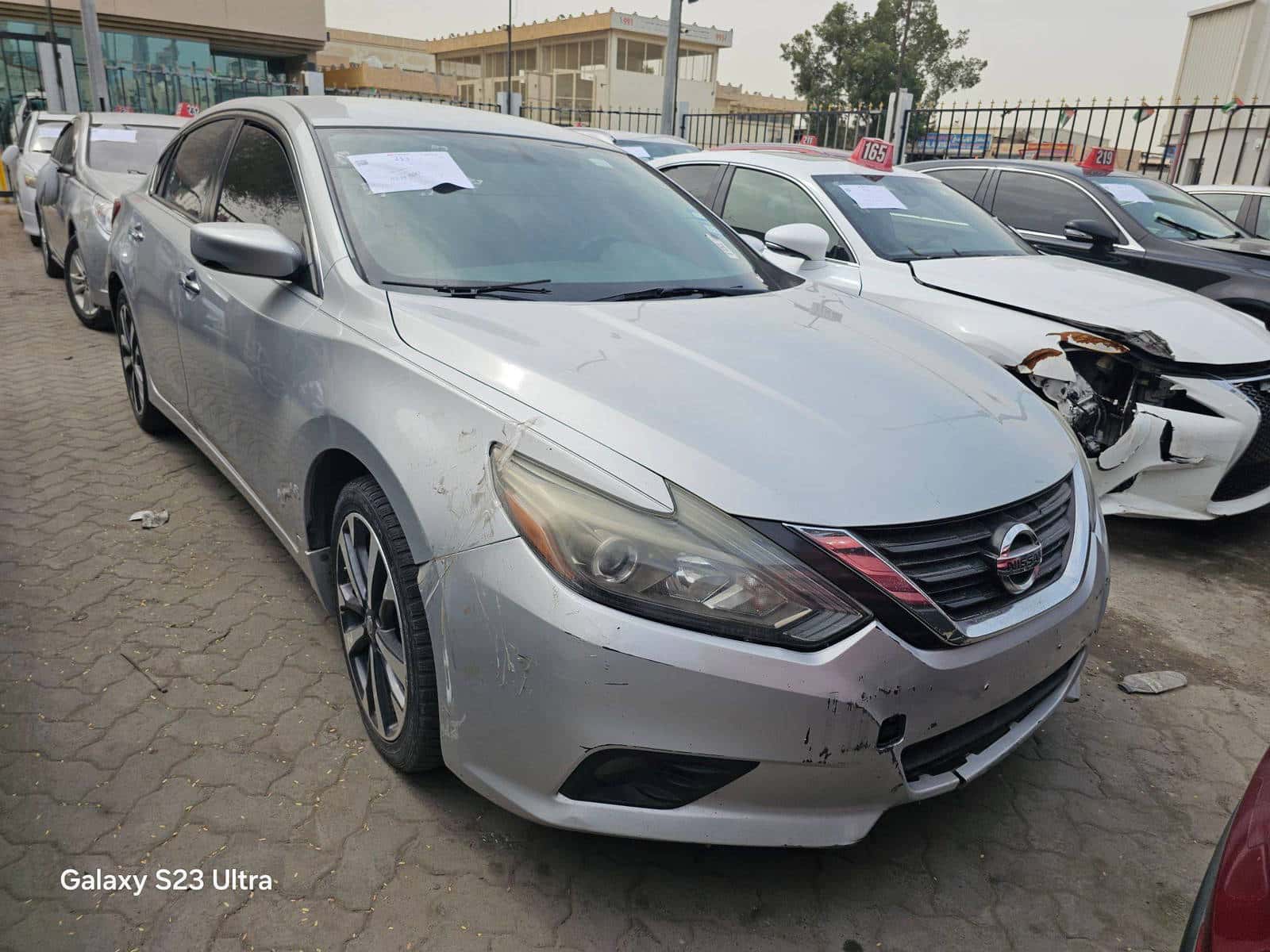 NISSAN ALTIMA - Exterior