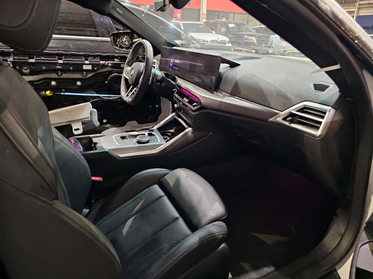 BMW 430i 2025 thumbnail 6