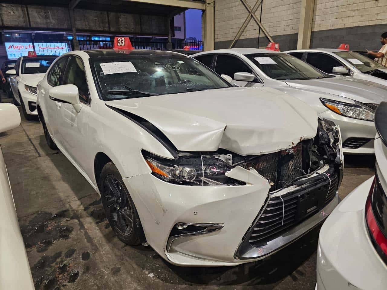 Lexus ES 350 2016 thumbnail 3
