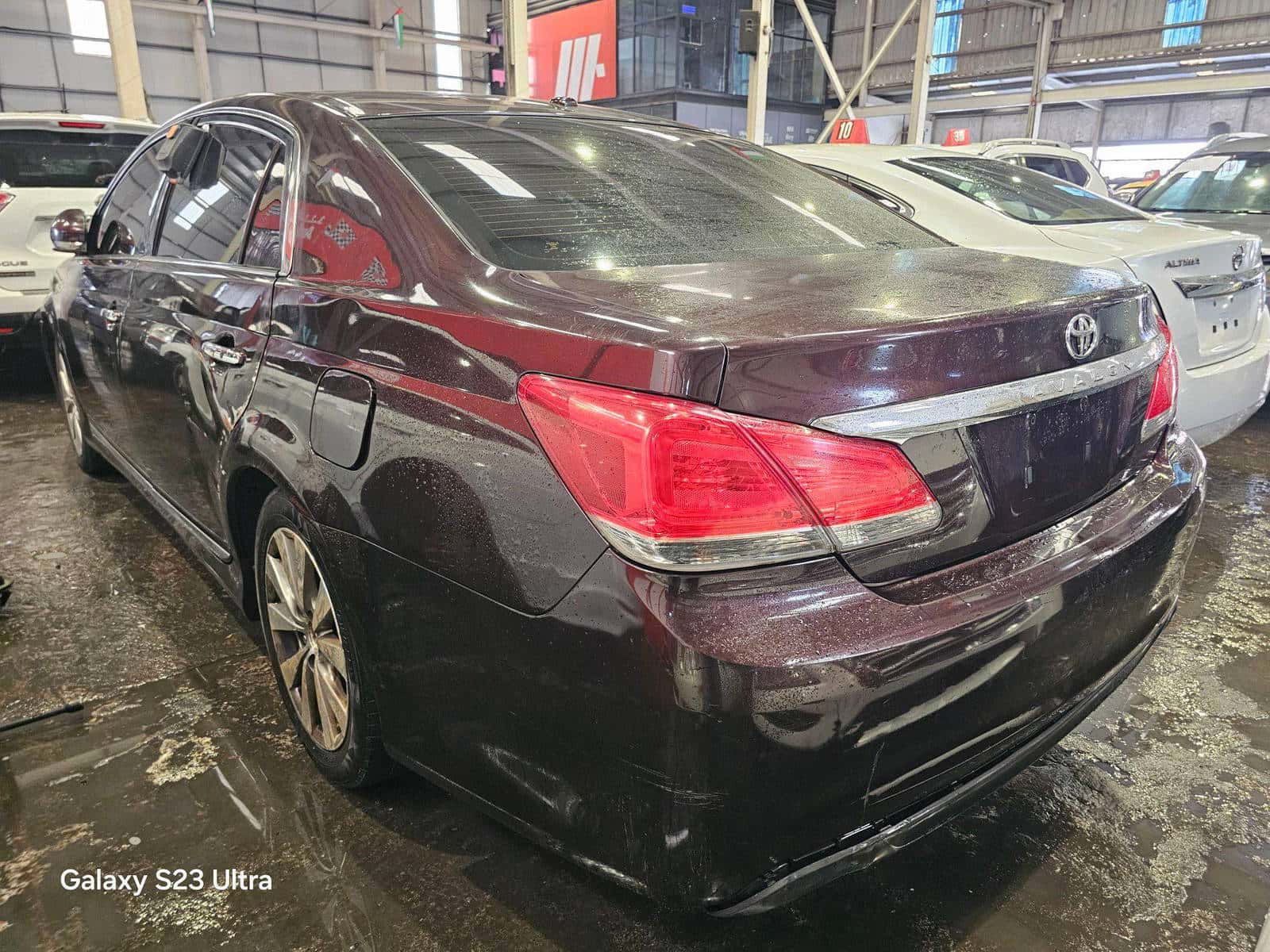 Toyota Avalon 2011 thumbnail 4
