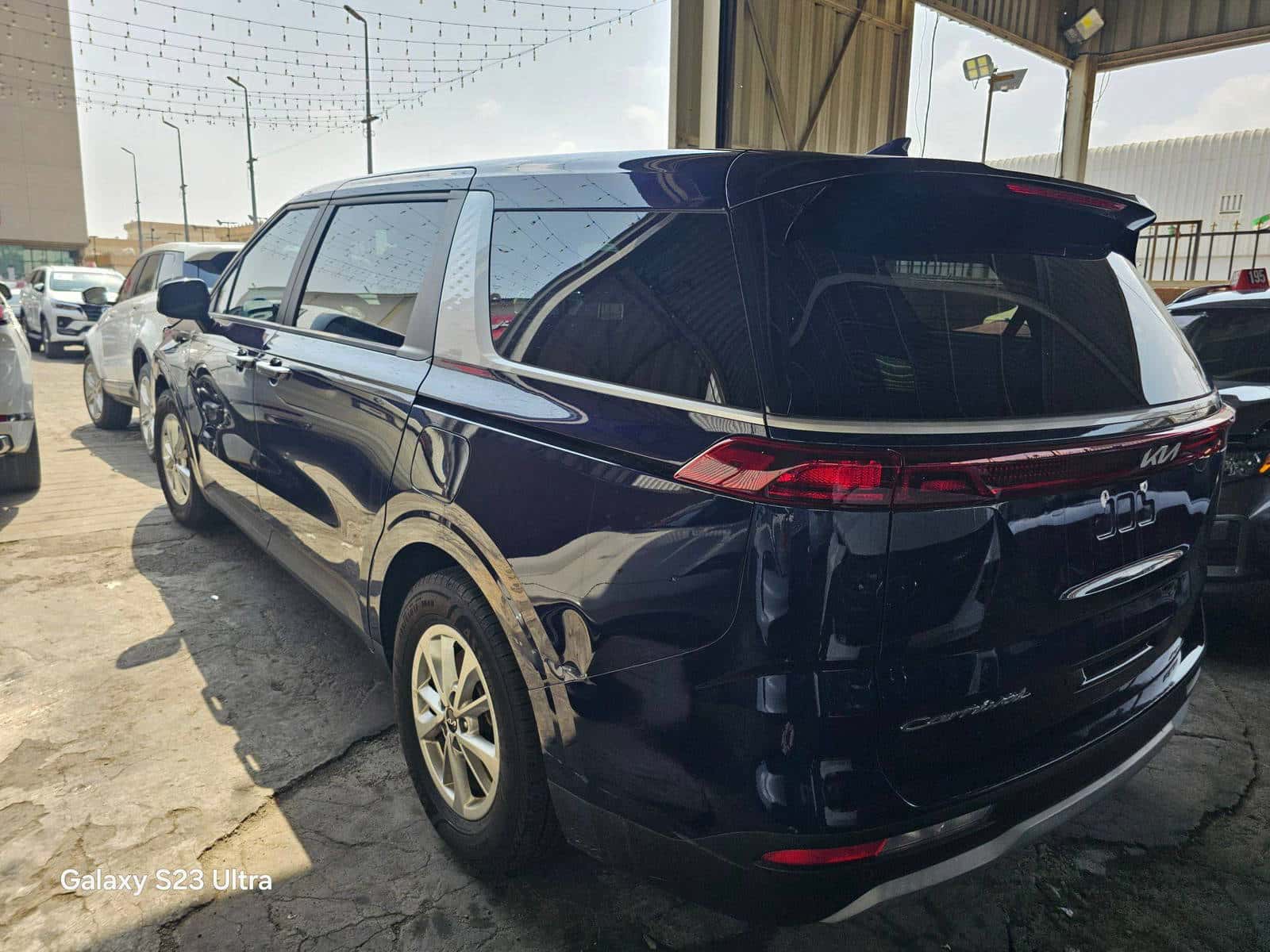 KIA CARNIVAL LX 2022 thumbnail 5