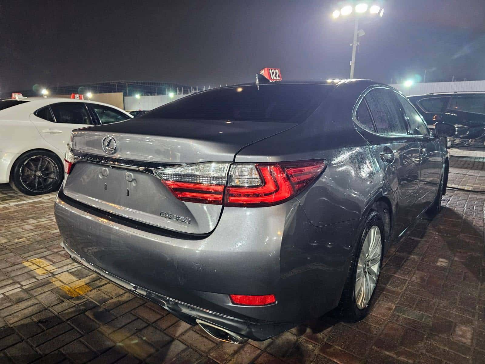 Lexus ES 350 2017 thumbnail 4