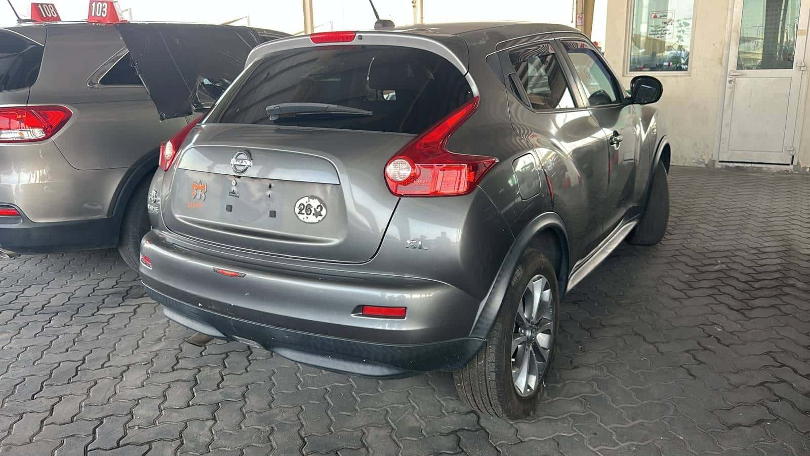 Nissan Juke 2011 thumbnail 3