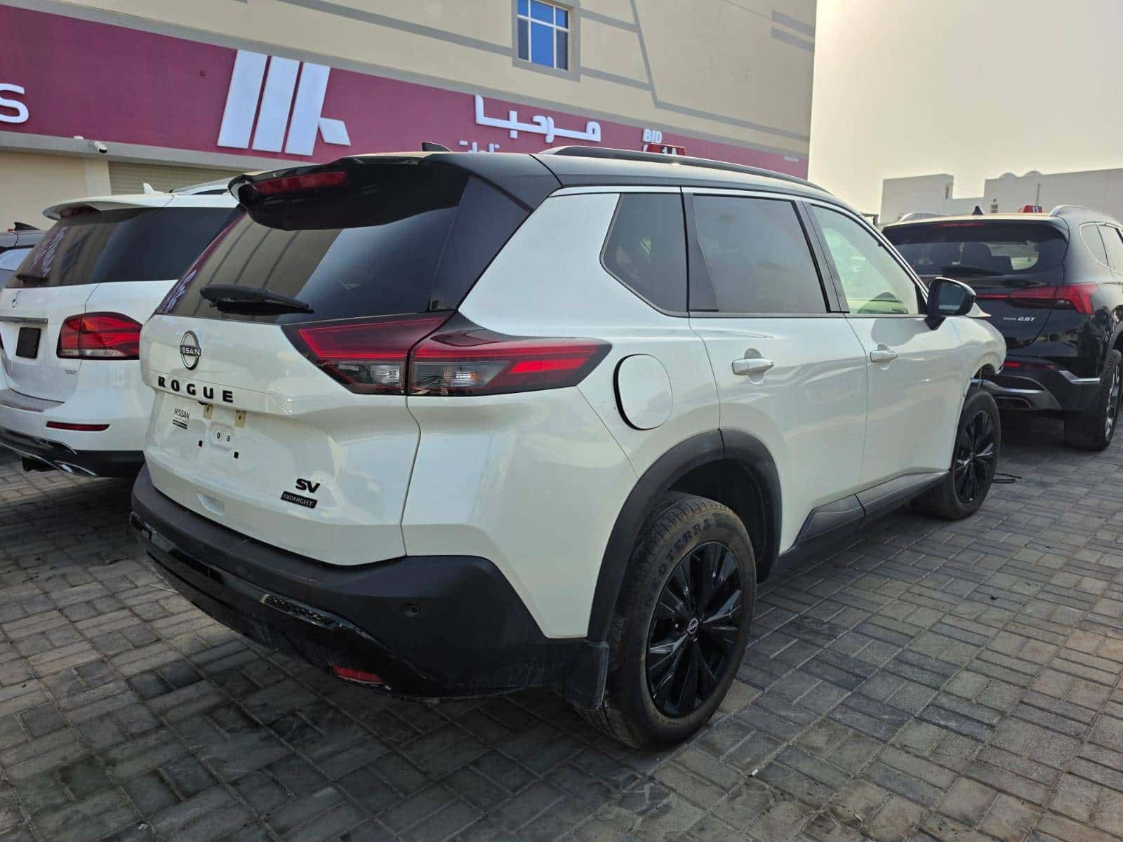 Nissan Rogue 2023 thumbnail 4