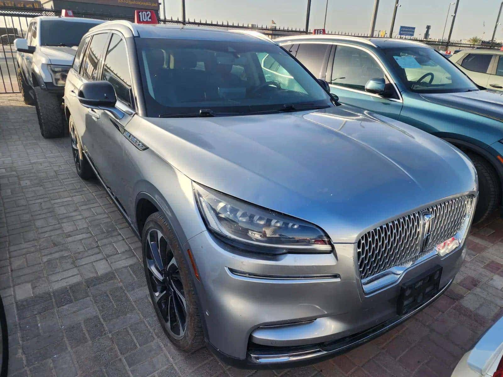 Lincoln Aviator 2024 thumbnail 1
