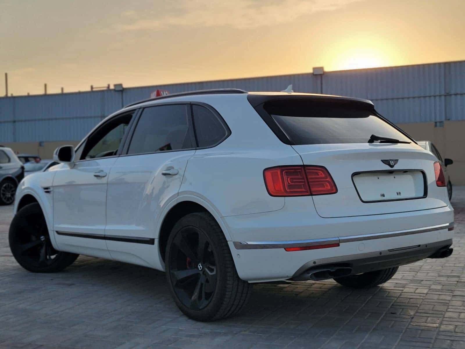 BENTLEY BENTAYGA 2019 thumbnail 4