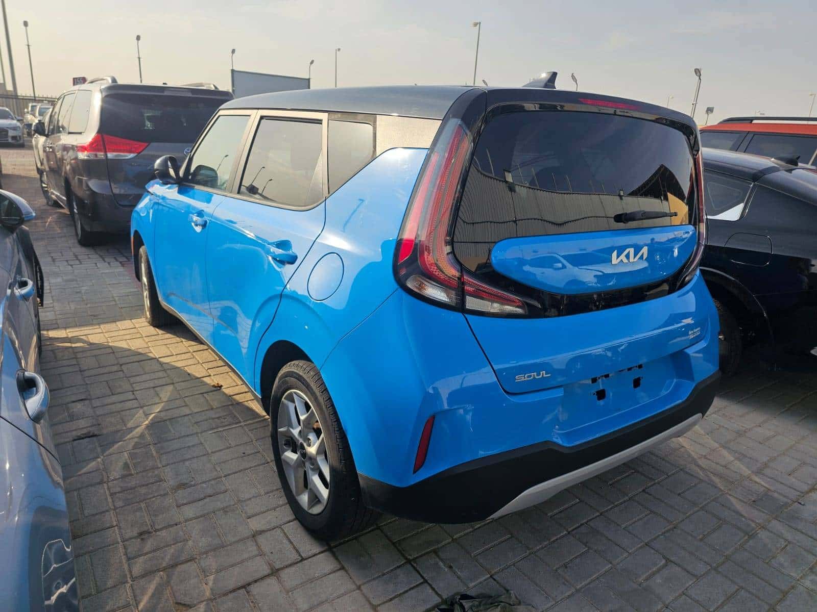 Kia Soul 2023 thumbnail 4