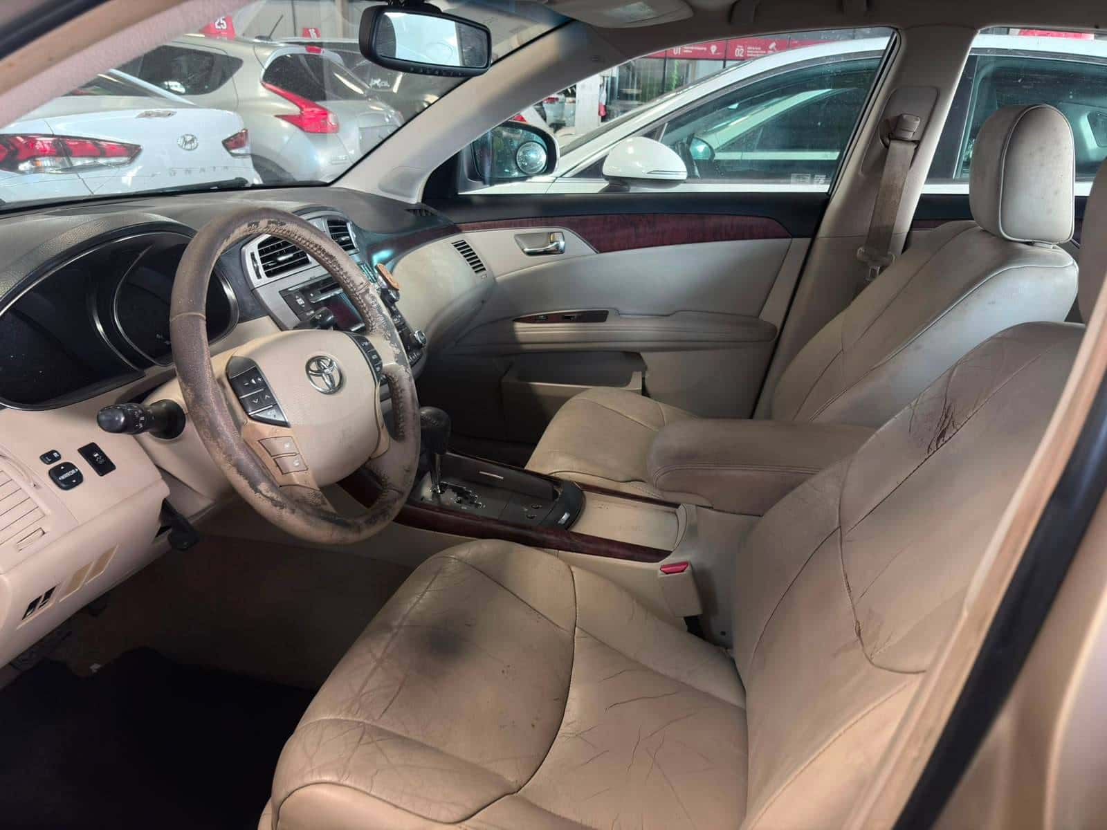 TOYOTA AVALON 2011 thumbnail 6