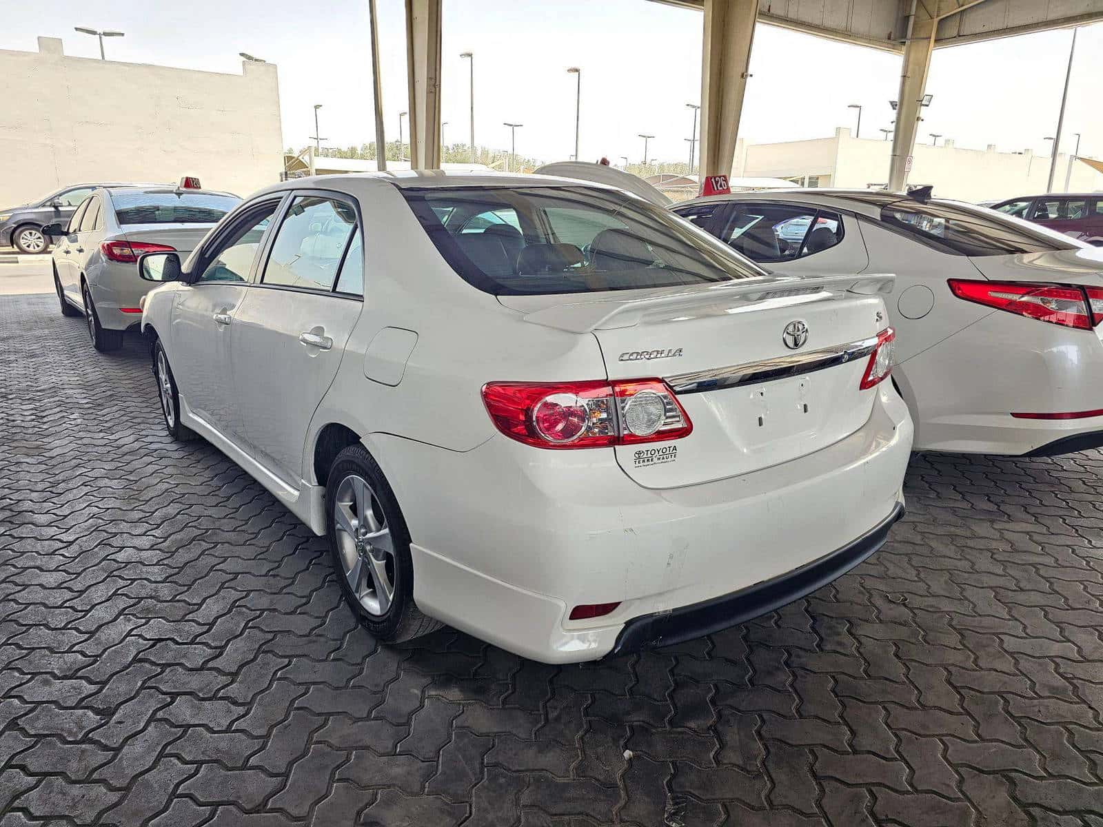 TOYOTA COROLLA 2013 thumbnail 2