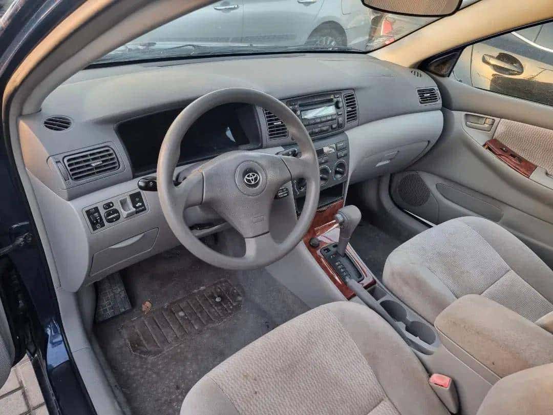 TOYOTA COROLLA 2005 thumbnail 5